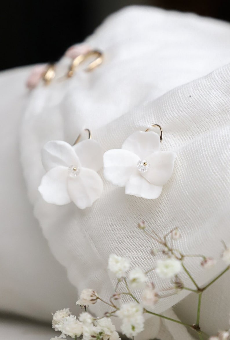 white flower earrings