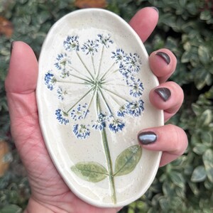 Handmade Ceramic Ring Dish: Pressed Parsley Dandelion Flower Jewelry Holder image 11