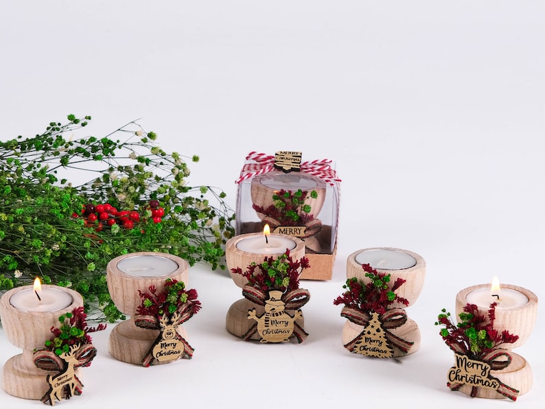 Wedding Party Favors, First Christmas Gift, Christmas Table Decoration, Happy Holiday Gifts, Christmas Candle Gift, Custom Christmas Candle Favors bulk, Happy New Year Gift, Xmas noel gifts, holiday coworker gift, coworker Christmas Candle Holder