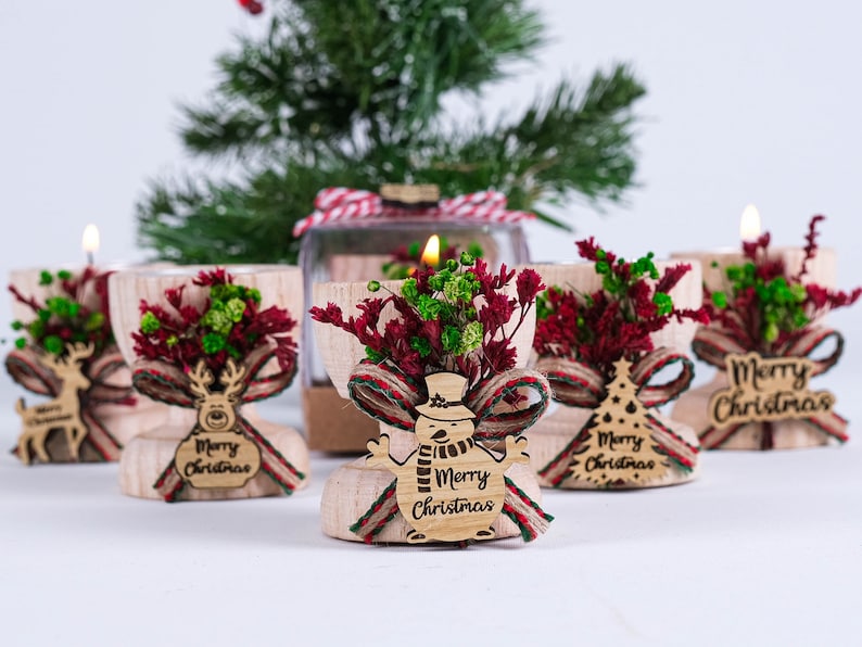 Wedding Party Favors, First Christmas Gift, Christmas Table Decoration, Happy Holiday Gifts, Christmas Candle Gift, Custom Christmas Candle Favors bulk, Happy New Year Gift, Xmas noel gifts, holiday coworker gift, coworker Christmas Candle Holder