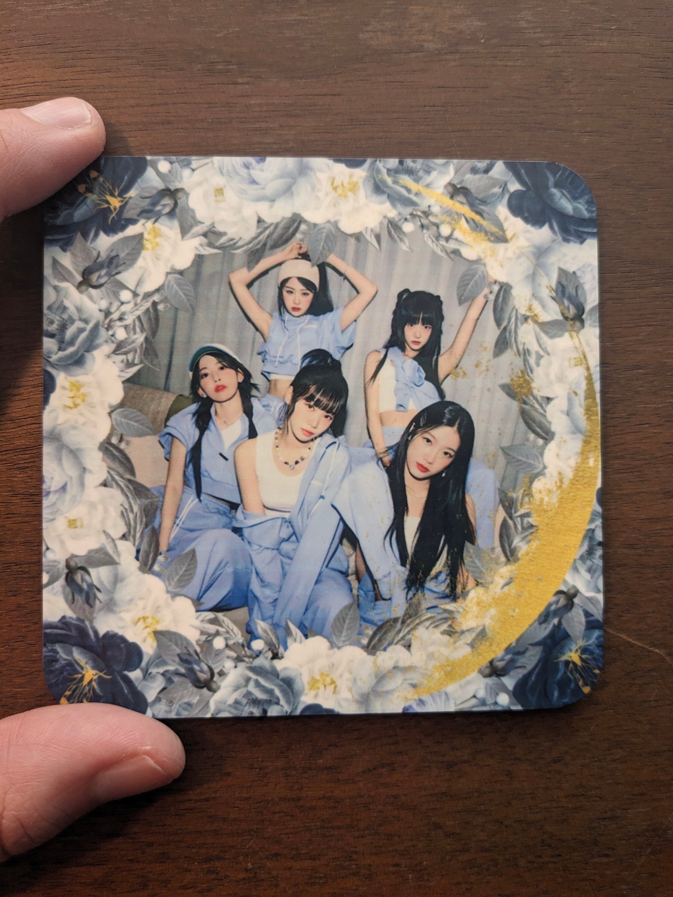 アイドル LE SSERAFIM Photo Coaster \"5 Coasters\" LE SSERAFIM HOT 5th Mini Album CD+Photo Book+Coaster+
