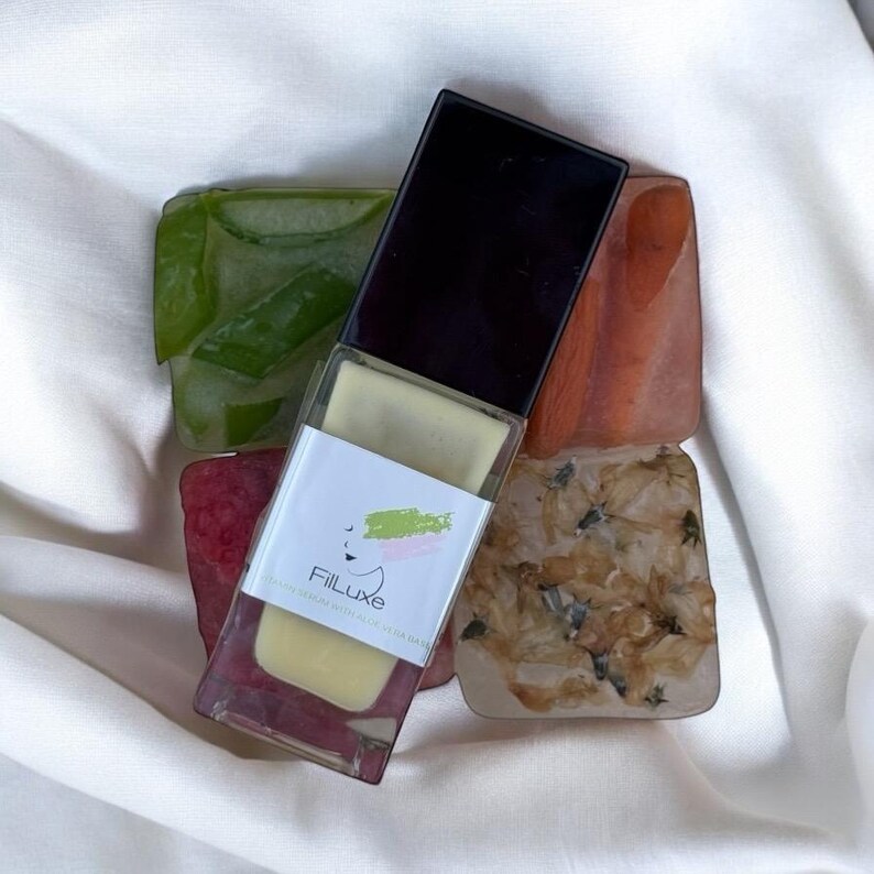 Natural aloe vera serum with plant oils, vegan handcrafted skincare.