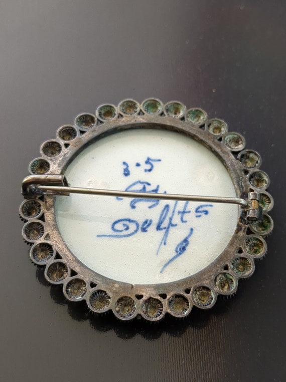 Signed "Delft" vintage brooch pin - image 3