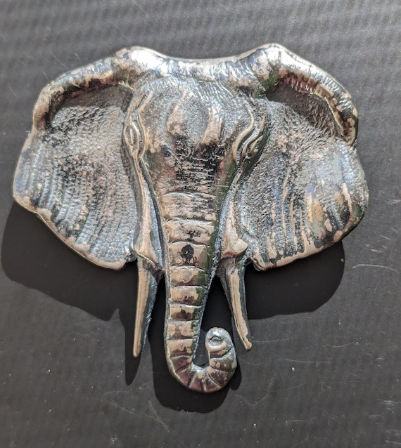 Vintage sterling silver elephant brooch - image 1