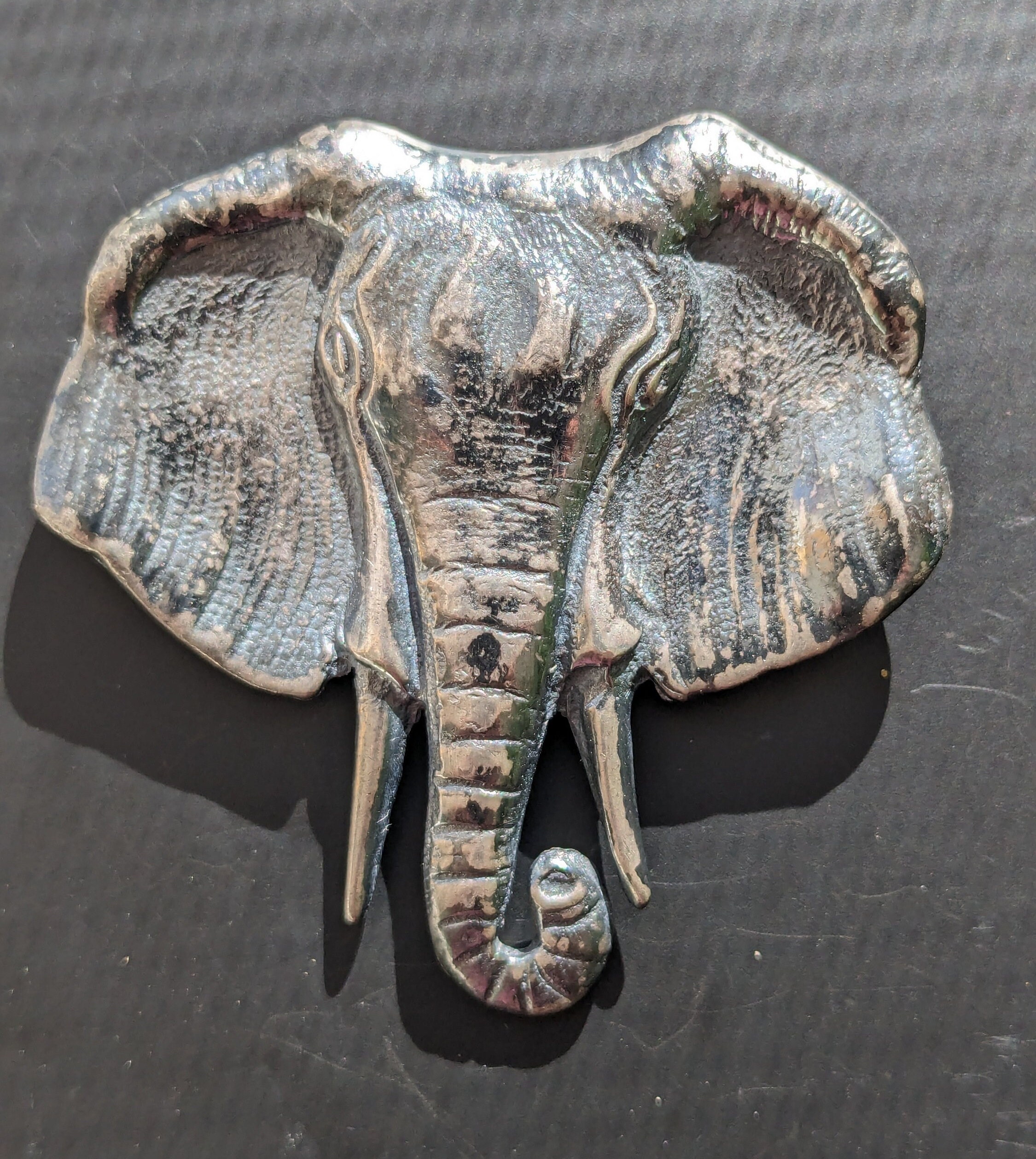 Spilla / spilla con elefante portafortuna vintage in argento