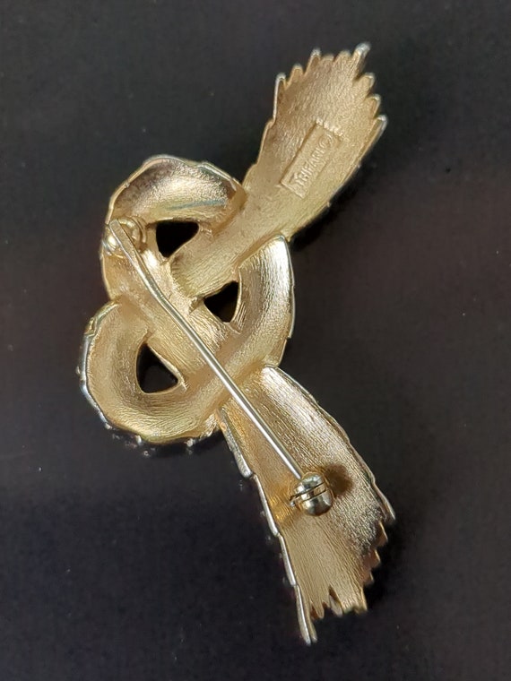 Trifari signed knot brooch pin - image 5