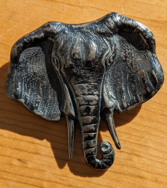 Vintage sterling silver elephant brooch - image 8