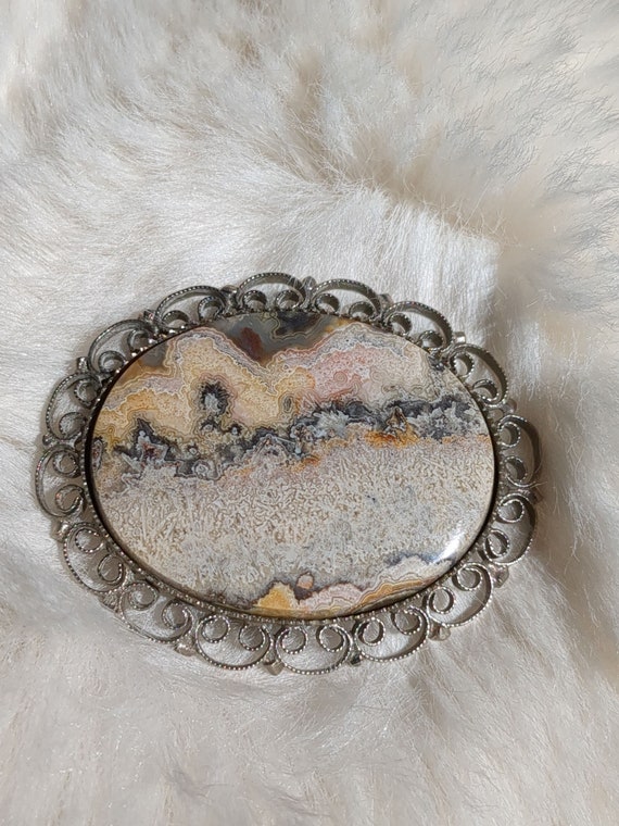 Polished 4 by 3 centimeter Agate vintage brooch - image 5