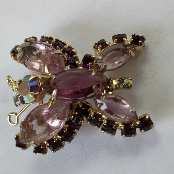 Regency Trifari Weiss purple rhinestone butterfly brooch pin
