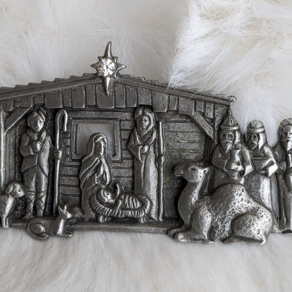 Signed JJ pewter nativity brooch