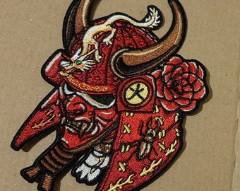 Red Samurai Warrior Head Patch: Embroidered Beetle Dragon Japanese Design sew or iron on. Uk