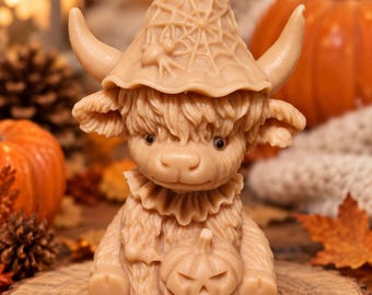 Halloween Highland Cow Candle – Witch Cow Candle