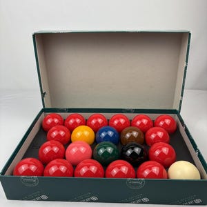 Set di 22 palle da biliardo Aramith PREMIER da 2 1/4 pollici, prodotte in Belgio