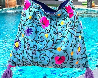 Embroiderd Silk Shoulder bag, Blue Shoulder bag, Summer bag, Boho bag, floral bag, Crossbody bag, Elaborated shoulder bag, Silk bag.