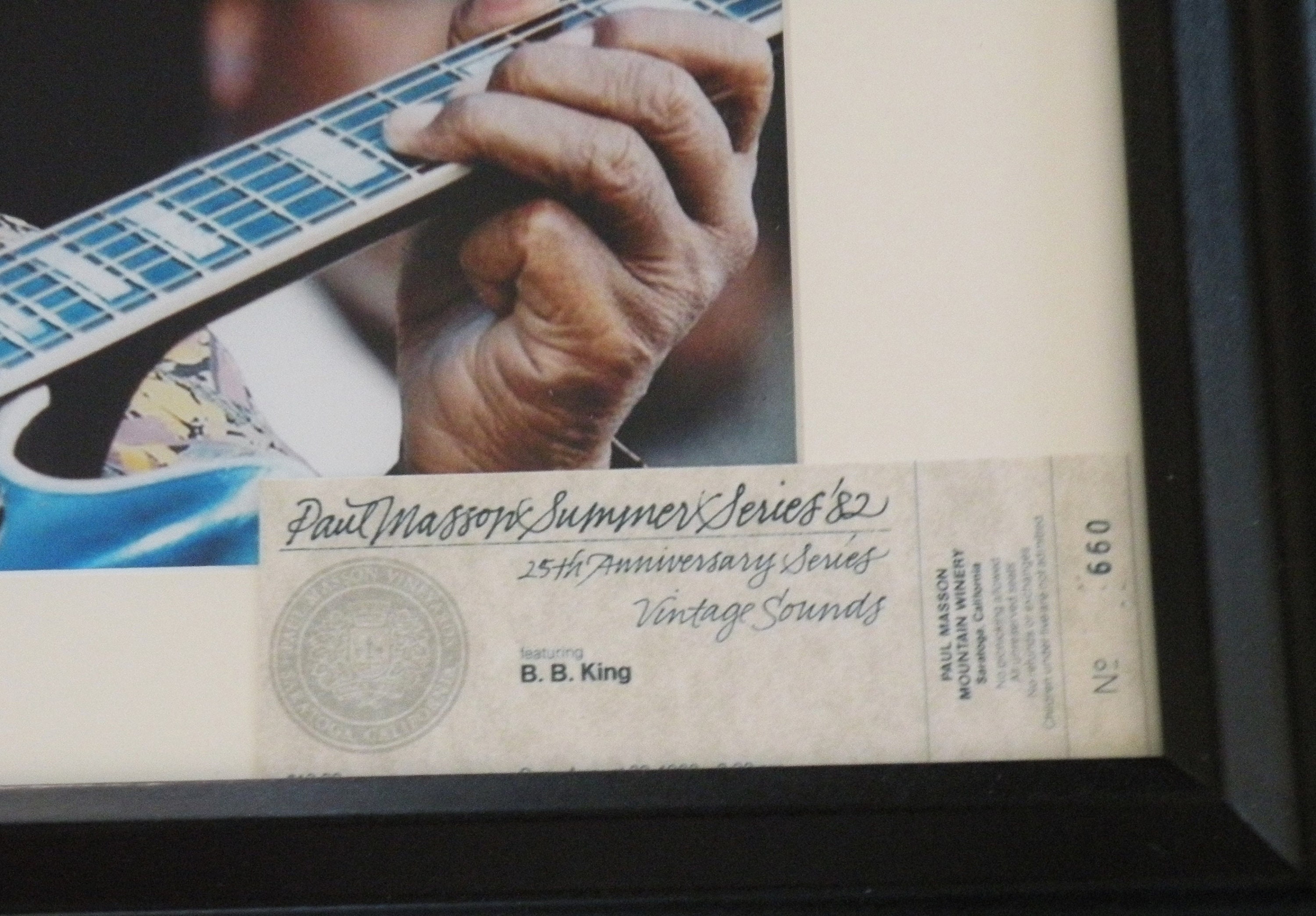 BB King サイン入りポートレート