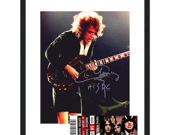 AC/DC ACDC 直筆サイン入り アンガス・ヤング サイン写真付きギター