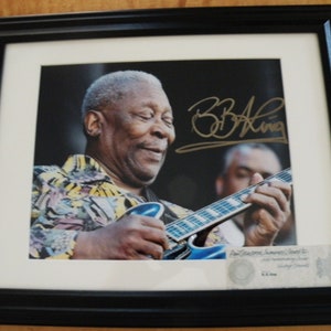 BB King サイン入りポートレート