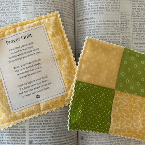Mini Prayer Quilt | Green & Yellow | Pocket Prayer Quilt with wooden or plastic cross | Printed prayer poem | Prayer card | Gift | Handmade