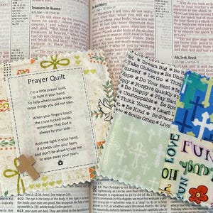 Mini colcha de oração | Religiosa | Colcha de oração de bolso com cruz de madeira | Poema de oração impresso | Cartão de oração | Presente | Oração | Feito à mão | Versículo da Bíblia