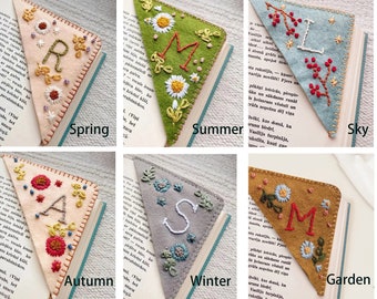 Personalized Embroidered Corner Bookmark for Her, A to Z Letters Handmade Bookmark Gift for Book Lovers, Four Seasons Party Favors, Mom Gift