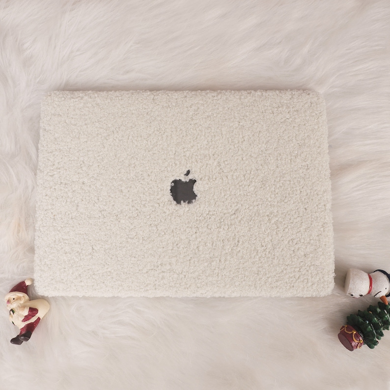 White Fluffy Teddy MacBook Case for MacBook Air 13 /Pro13/RITIAN 13/13.6Air/Pro 14/Air 15/Pro16M1 M2 M3 Touch Bar 13 15 16 Inch Laptop Case image 2