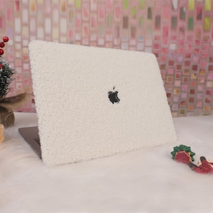 White Fluffy Teddy MacBook Case for MacBook Air 13 /Pro13/RITIAN 13/13.6Air/Pro 14/Air 15/Pro16M1 M2 M3 Touch Bar 13 15 16 Inch Laptop Case image 3