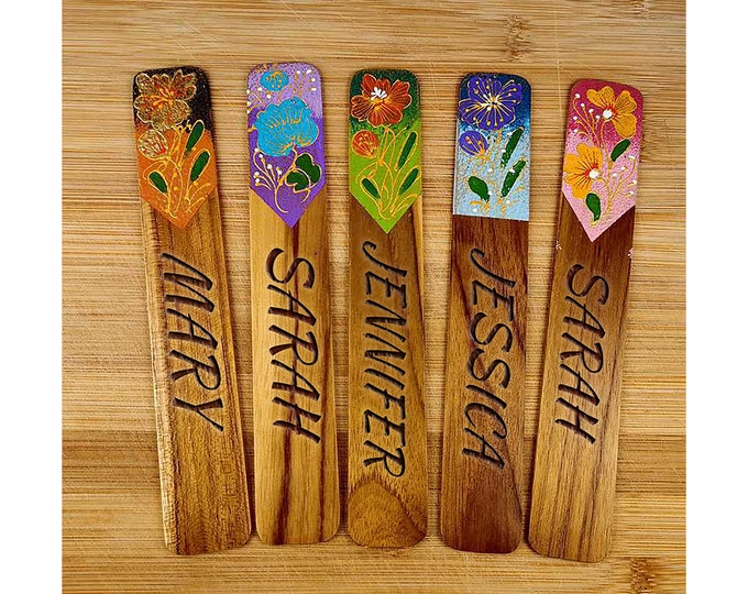 Wooden Flower Painted Custom Name Bookmark for Her, Personalized Name Bookmark for Book Lover Gift, Bookish Reader Gift, Book Club Gift