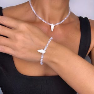 Seashell Jewelry Set: Beaded Necklace & Bracelet - Tropical Beach Style