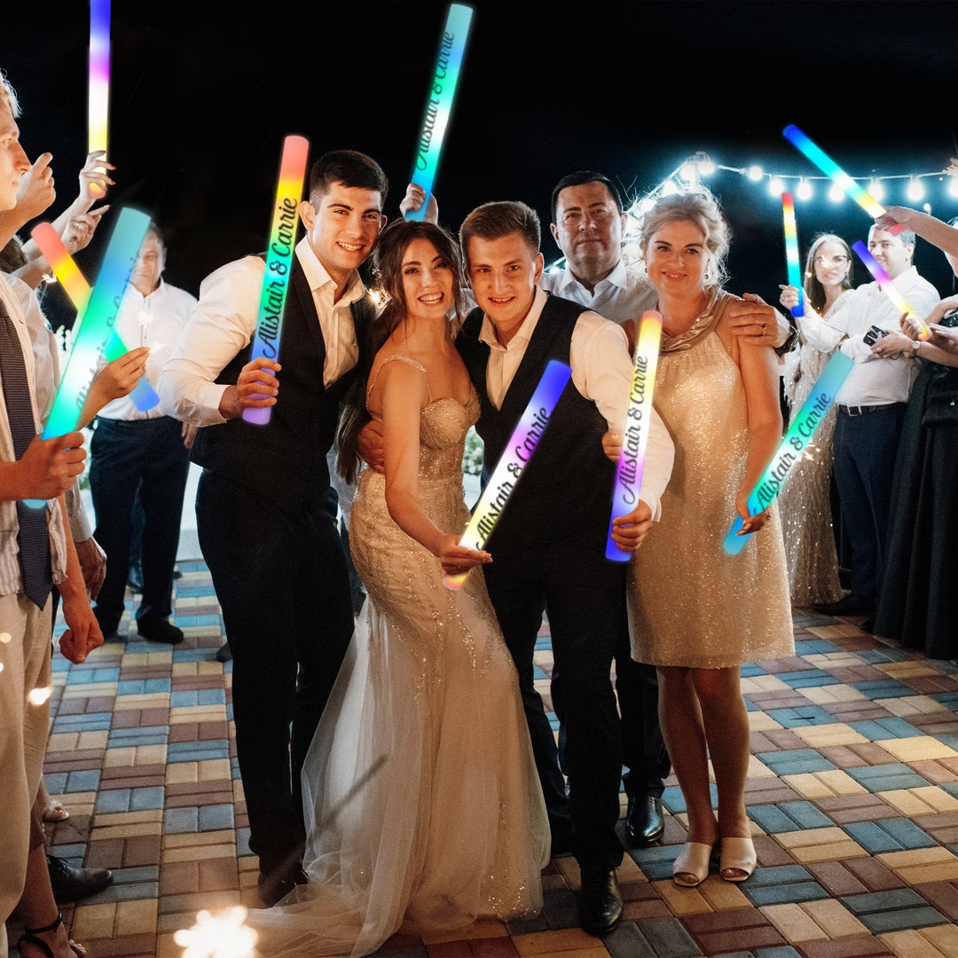 100 Customizable LED Foam Light up Sticks 16 Inch 3 Patterns,multi