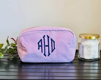 Personalized Seersucker Makeup Bag Monogrammed Travel Cosmetic Bag Embroidered Bridesmaid Gift Custom Toiletry Pouch Bride Gift for Her