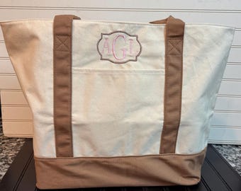 Personalized Canvas Tote Bag with Zipper Monogram Travel Bag Bridesmaid Gift Teacher Tote Custom Embroidered Bag Beach Bag Sports Mom Tote