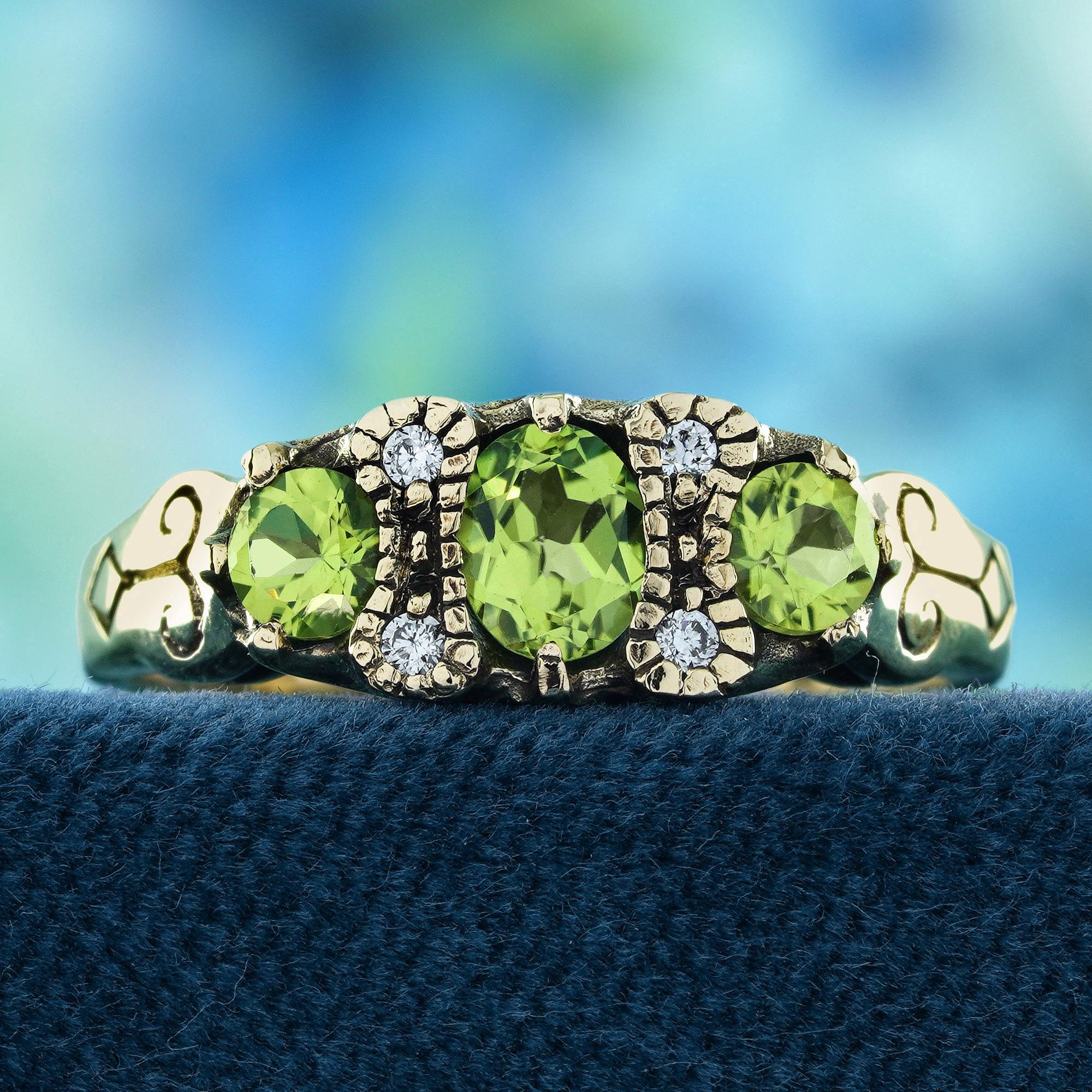 Natural Peridot & Diamond Vintage Three Stone Ring in Solid  display picture 1