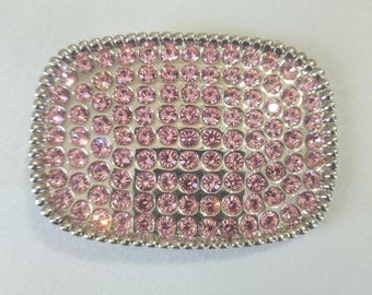 Vintage signierte silberfarbene Gürtelschnalle B Fussy mit rosa Strasssteinen 7,5 x 4,5 cm