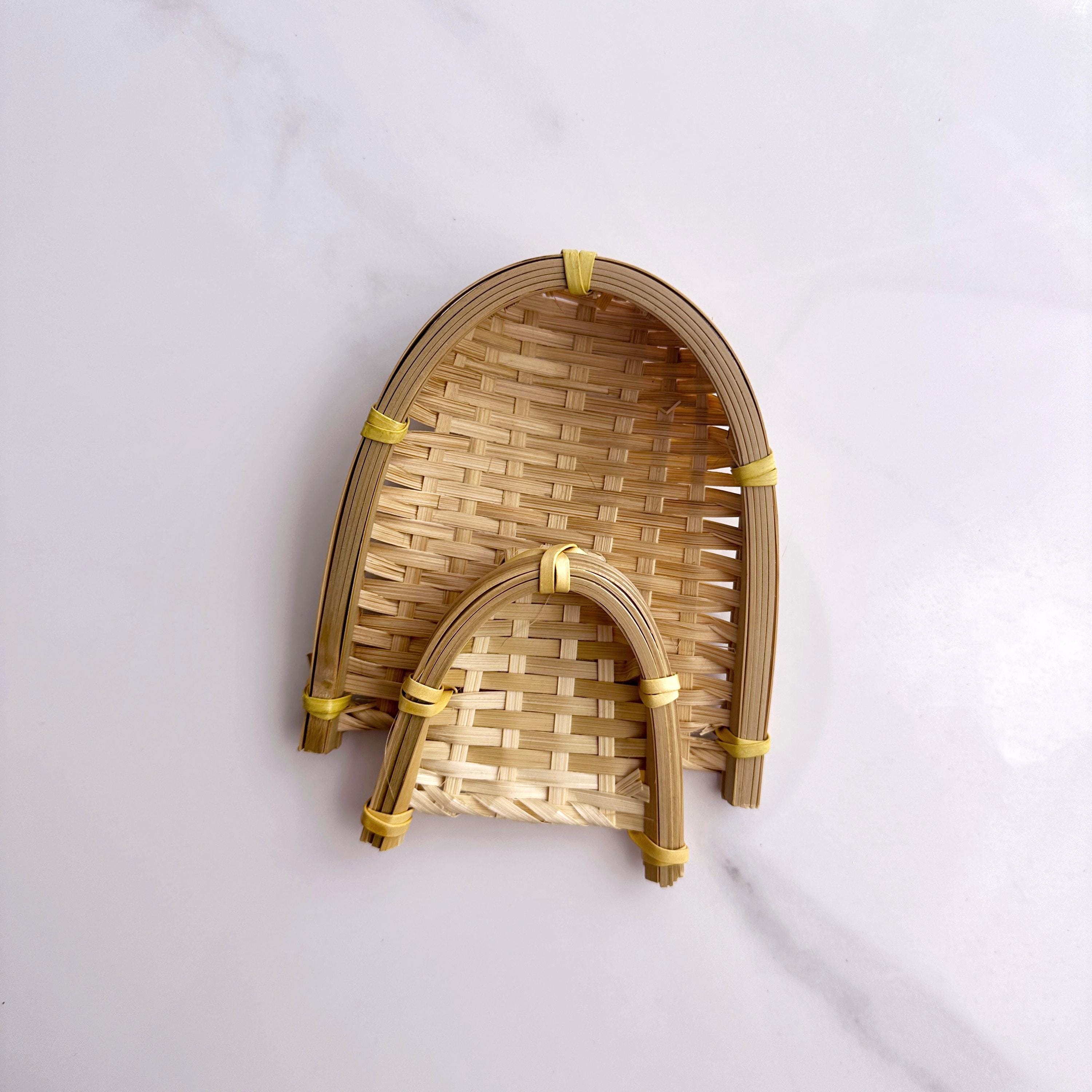Mini Traditional Woven Bamboo Basket | 버들키 오줌싸개 | Korean