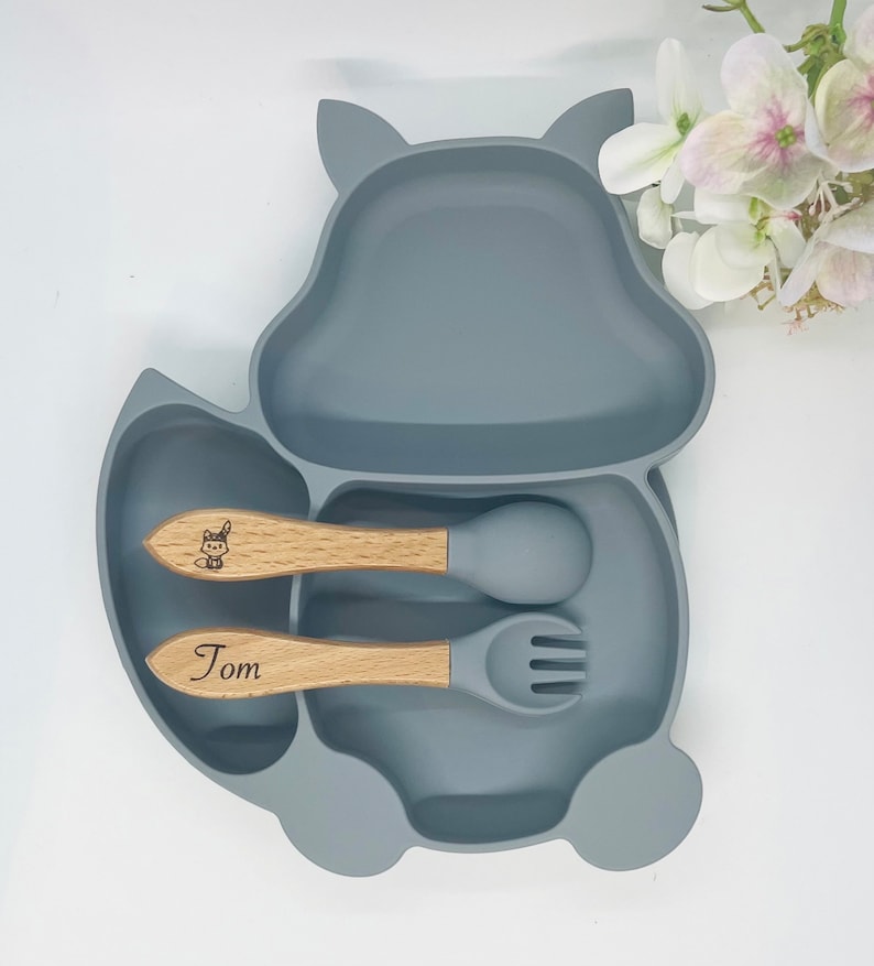 Set repas assiette et couverts pour enfant personnalisée couvert en bois cadeau de naissance noël assiette silicone bébé assiette bébé image 3