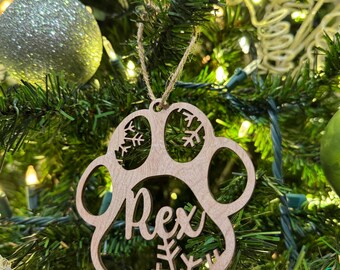 Personalized Dog Paw Ornament | Custom Cat Christmas Ornament | Pet Animal Memorial 2024 Ornament | Gift for Dog Mom