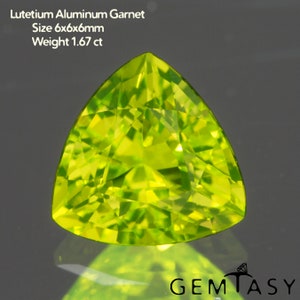 Cut stone - LuAG Yellow neon Czochralski (Pulled) lab grown, facet Trilliant 6x6x6mm 1.40-1.67ct