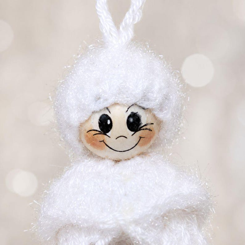 Schattig haakpatroon voor een engeltje | Kerstornament PDF | Eenvoudig miniproject voor beginners | Kerstengel decoratie afbeelding 4
