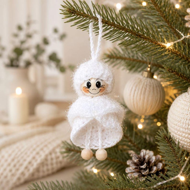 Schattig haakpatroon voor een engeltje | Kerstornament PDF | Eenvoudig miniproject voor beginners | Kerstengel decoratie afbeelding 5