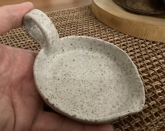 Hand Made porcelain  spoon rest 120mm X 100mm X 5mm with handle with a opaque finish, also now available in Speckled Stoneware Clay.