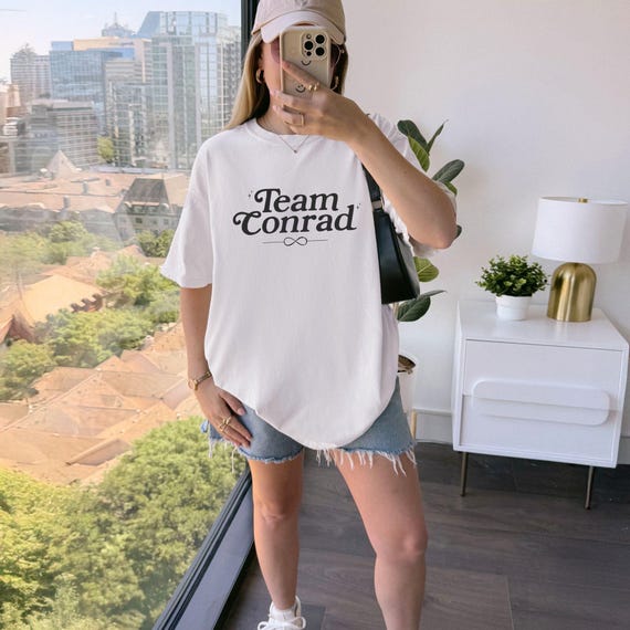 Team Conrad tshirt, TSITP shirt, Conrad Fisher t-shirt, Summer I Turned Pretty Shirt, Bookish Tee, Book Lover Gift, TSITP Merch,Gift for Her