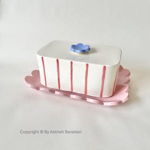 Café Français Butter Dish – Handmade in California | Housewarming Gift | Hand-Drawn Design | Fits Standard Butter Stick | Dishwasher Safe