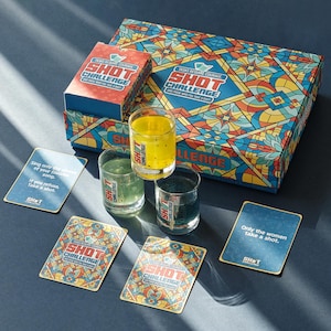 Schnapsgläser Shot Challenge Game Set, Lustige Schnapsgläser mit Spielkarten, Weihnachtsspiele, Junggesellenabschiedsspiel Freund Geschenke