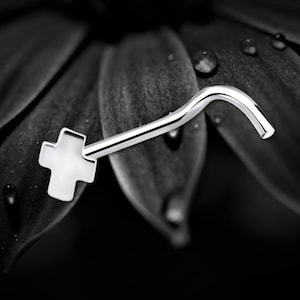 925 Sterling Silver Polished Cross Nose Stud | Elegant Silver Nose Ring | Cross-Shaped Body Piercing Jewelry Gift