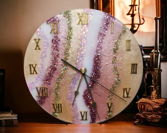 Horloge murale rose avec paillettes 25 cm*25 cm
