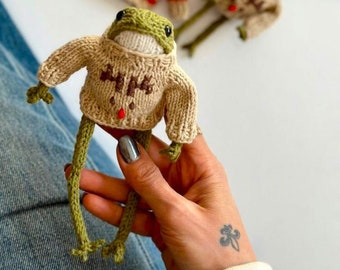 Cute Froggie , Custom Crochet frog with 2 sweater , Froggie's Sweater, Sweater to fit frog, toys for kids, finished toy