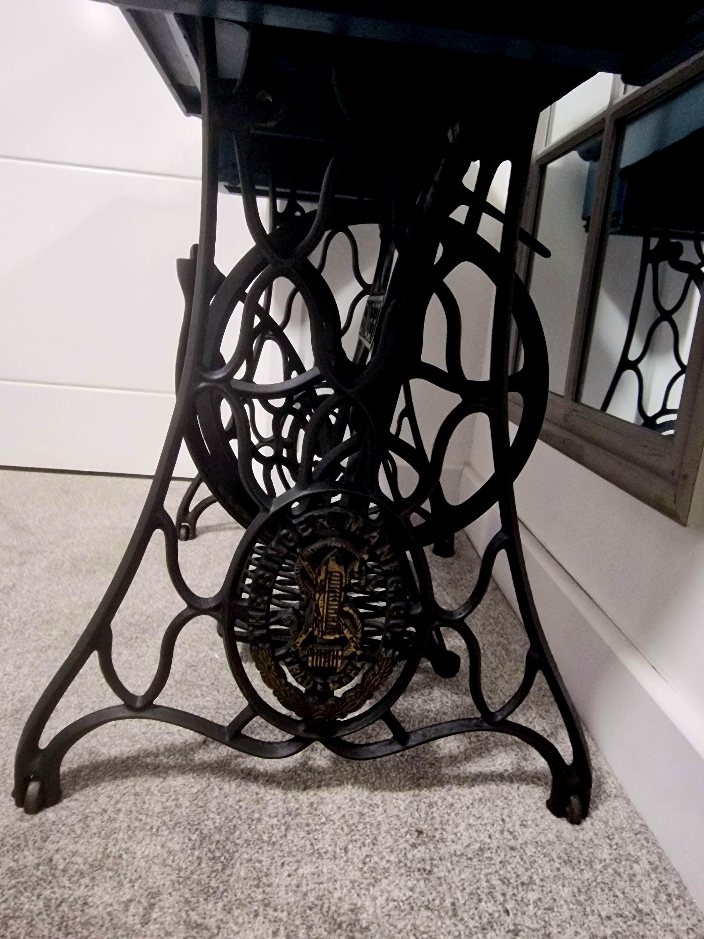 Sewing Machine Console Singer Sewing Machine Hall / Console Table. - Etsy