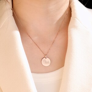 Collar con dibujo de arte lineal personalizado de 18 k / Collar de oro de 18 k a partir de una foto / Regalo de aniversario de bodas de oro de 18 k / El mejor regalo personalizado para ella