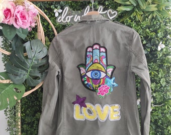 Veste kaki personnalisée main de Fatma love TU