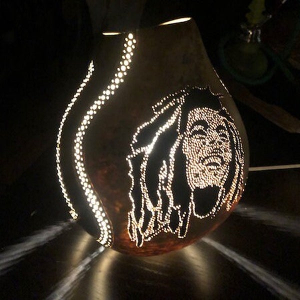 Lampe calebasse Bob Marley